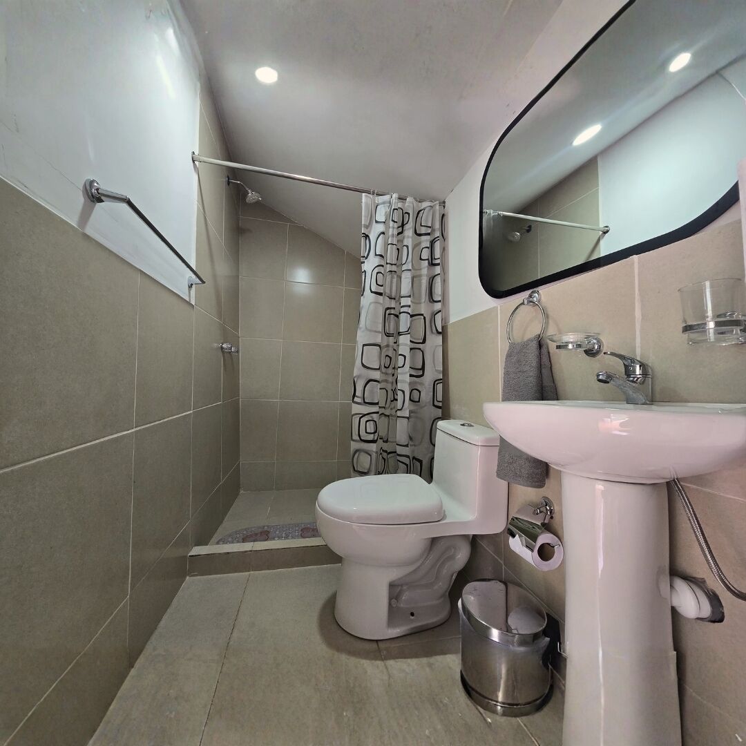 Comfort Twin Room, Mountain View | Bathroom