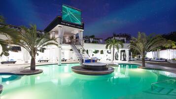 Deluxe Suite, Garden View | Pool | Outdoor pool, free pool cabanas, pool umbrellas