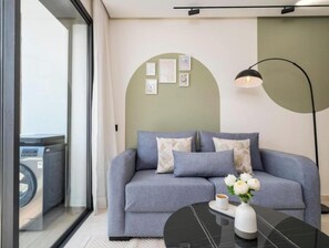 Apartamento estándar, vistas a la ciudad | Interior