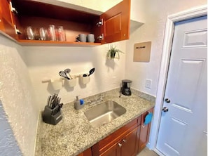 Interior - Cozy 1-Bedroom Apartment with Sofa Bed Near the Design District | FREE PARKING (Miami)