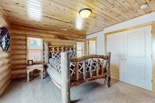 Big Bear Cabin | Sleeps 32, Near Marina, Lake Views, AC, Log Cabin!