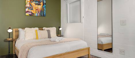 1 bedroom, in-room safe, iron/ironing board, Internet