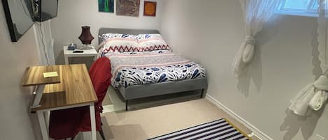 1 bedroom, iron/ironing board, WiFi, bed sheets