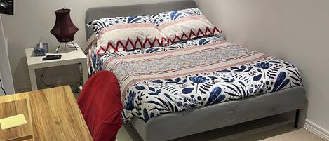 1 bedroom, iron/ironing board, WiFi, bed sheets