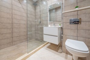 Bathroom - Fastueux Appartement 2 pieces au Golf (El Mouradia)