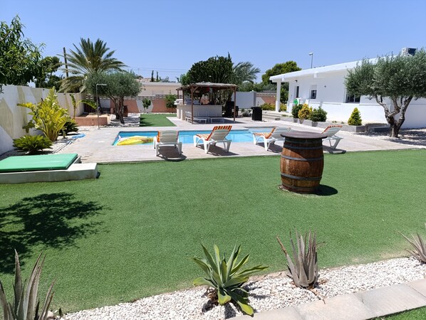 Pool - Vrbo Property (VC)