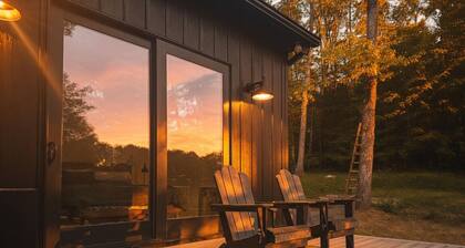 Window Rock Hideaway - Forest Retreat