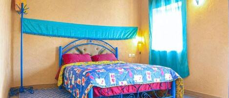 1 chambre, accès Internet, draps fournis