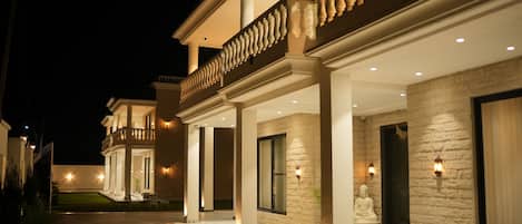 Luxury-Villa, Balkon