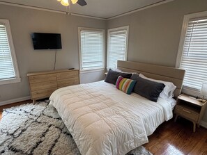 Room - Charming 1BR Near SMU, Lower Greenville & Dallas Highways (Dallas)