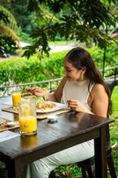Se sirven desayunos, almuerzos y cenas