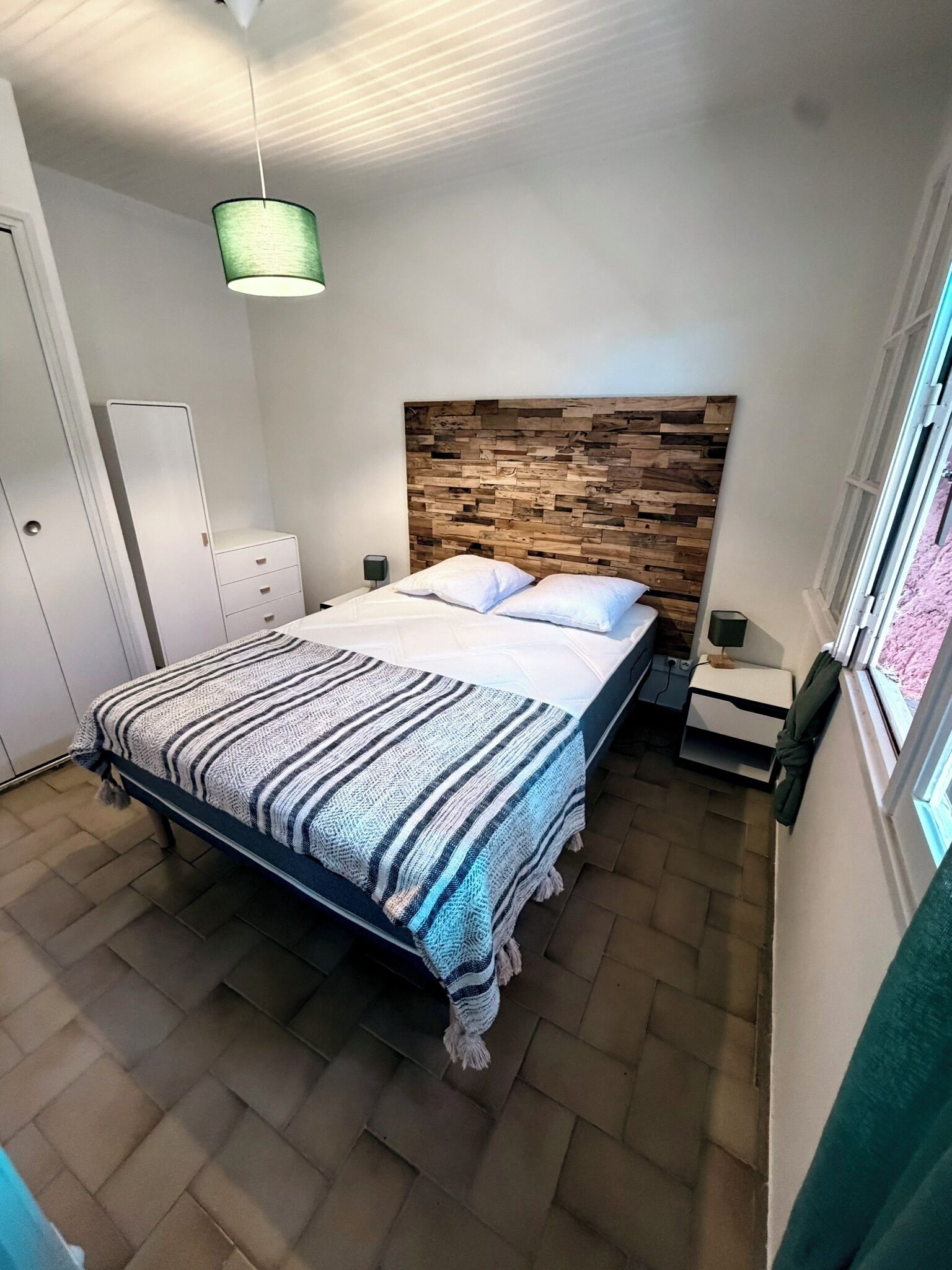 2 bedrooms