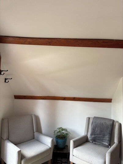 Kaslo Manor Lodge - The Garden Suite