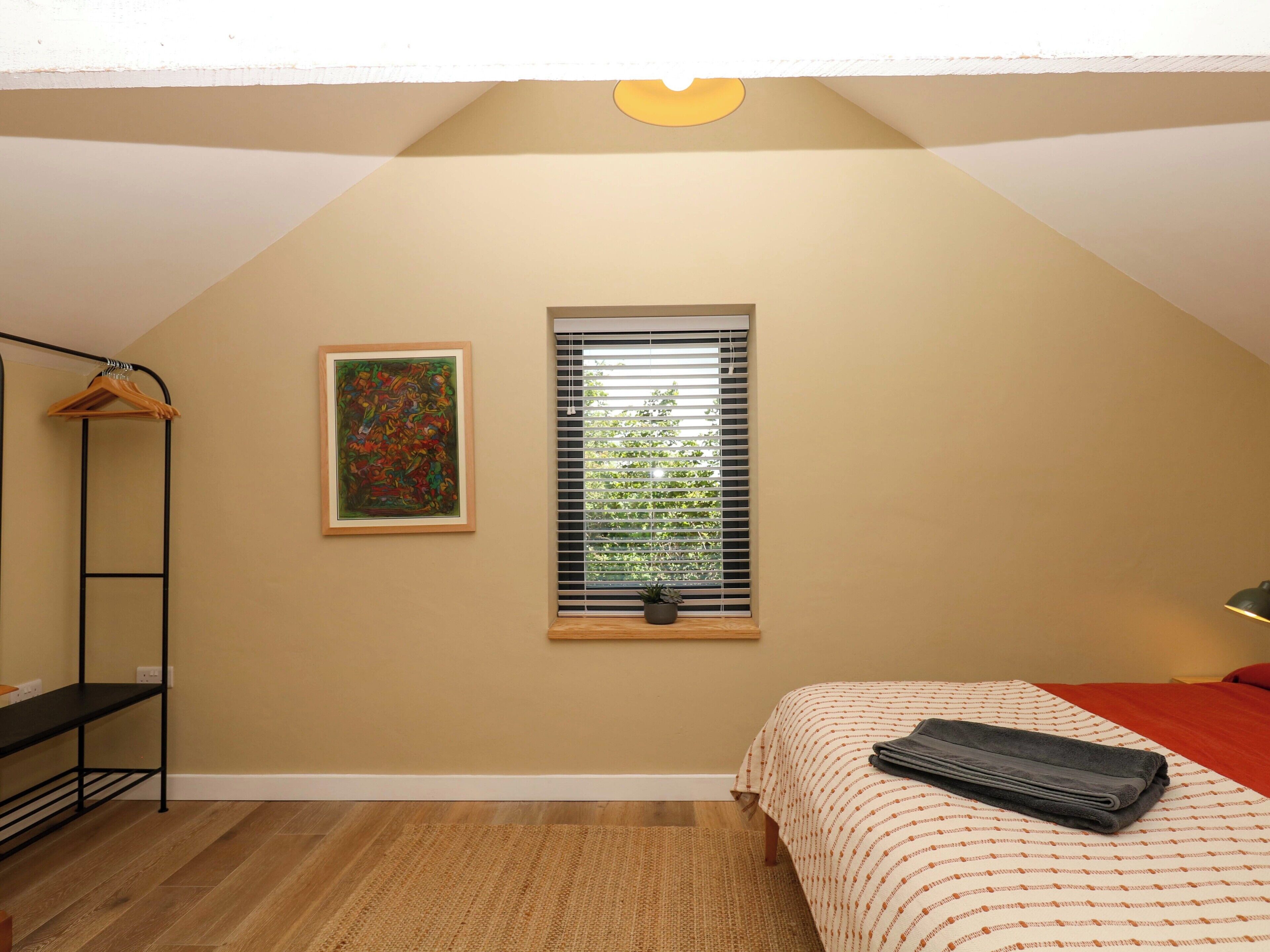 3 bedrooms, WiFi (free), individually decorated, individually furnished