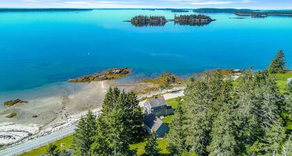 Island View Cottage - NEW! Waterfront Home in LDI