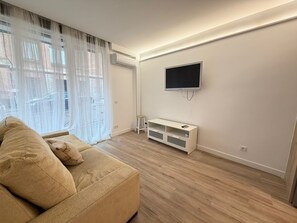Fernseher