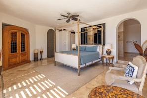 WiFi, bed sheets - Live the Cabo Dream, Luxurious 5-bedroom Oceanfront Paradise in Cabo San Lucas (Cabo san lucas)