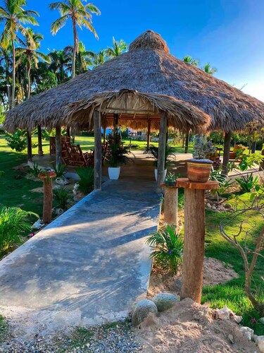 Eco-Friendly Villa: Hacienda Vista Linda