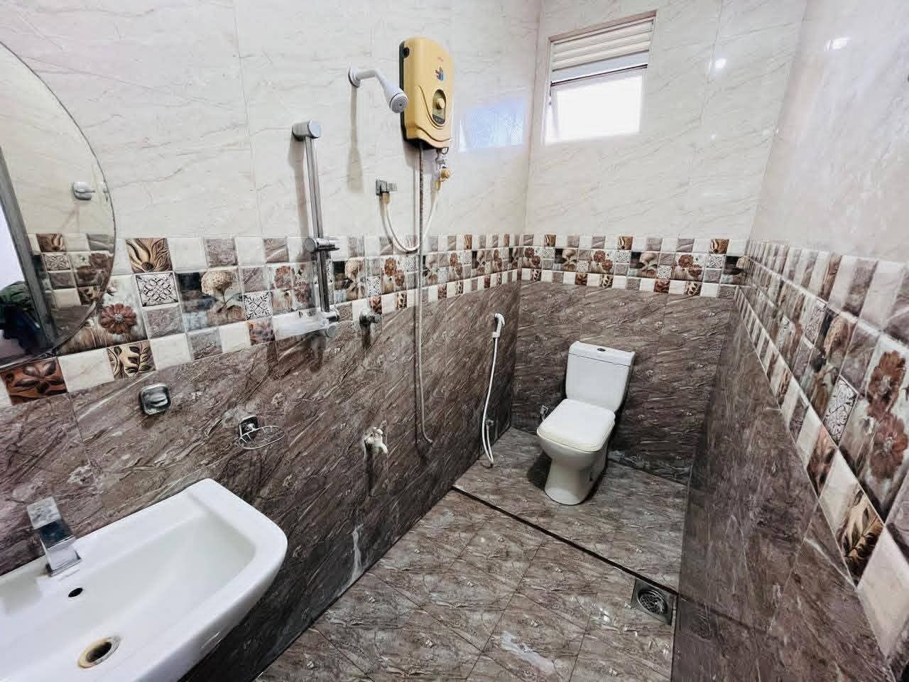 Towels, soap, toilet paper