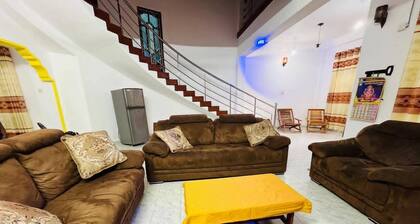 Kamaleswari Villa Trincomalee | 3BR House | 2km to Beach | Family Stay