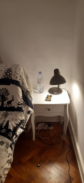 Room - Vrbo Property (Nice)