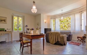 Ferienhaus | 4 Schlafzimmer, Internetzugang