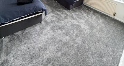 3 Bed House Contractor Friendly Long Stays Welcome