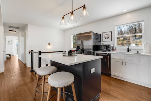 Fire Pit, BBQ & Room for Everyone | Spacious 4BR/3BA in Hendersonville