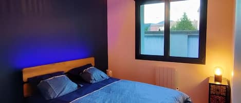 1 habitación y ropa de cama