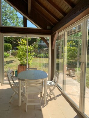 Dining - Vrbo Property (Loubressac)