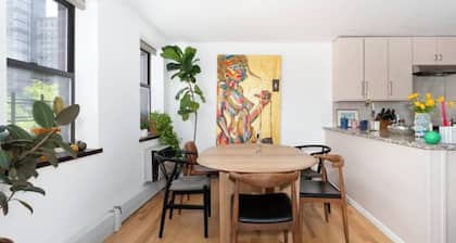 Sunny and spacious 3-bedroom condo with AC in Brooklyn's best neighborhood