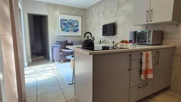 Apartment, 2 Bedrooms, Balcony | Interior