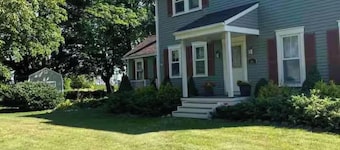 6 bedroom Farmhouse