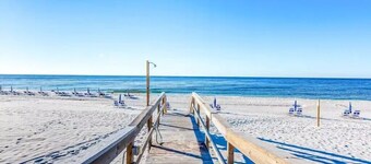 Oceanfront Condo, Gated Entry, Pool, King Bed, <100 Steps to Sand. 