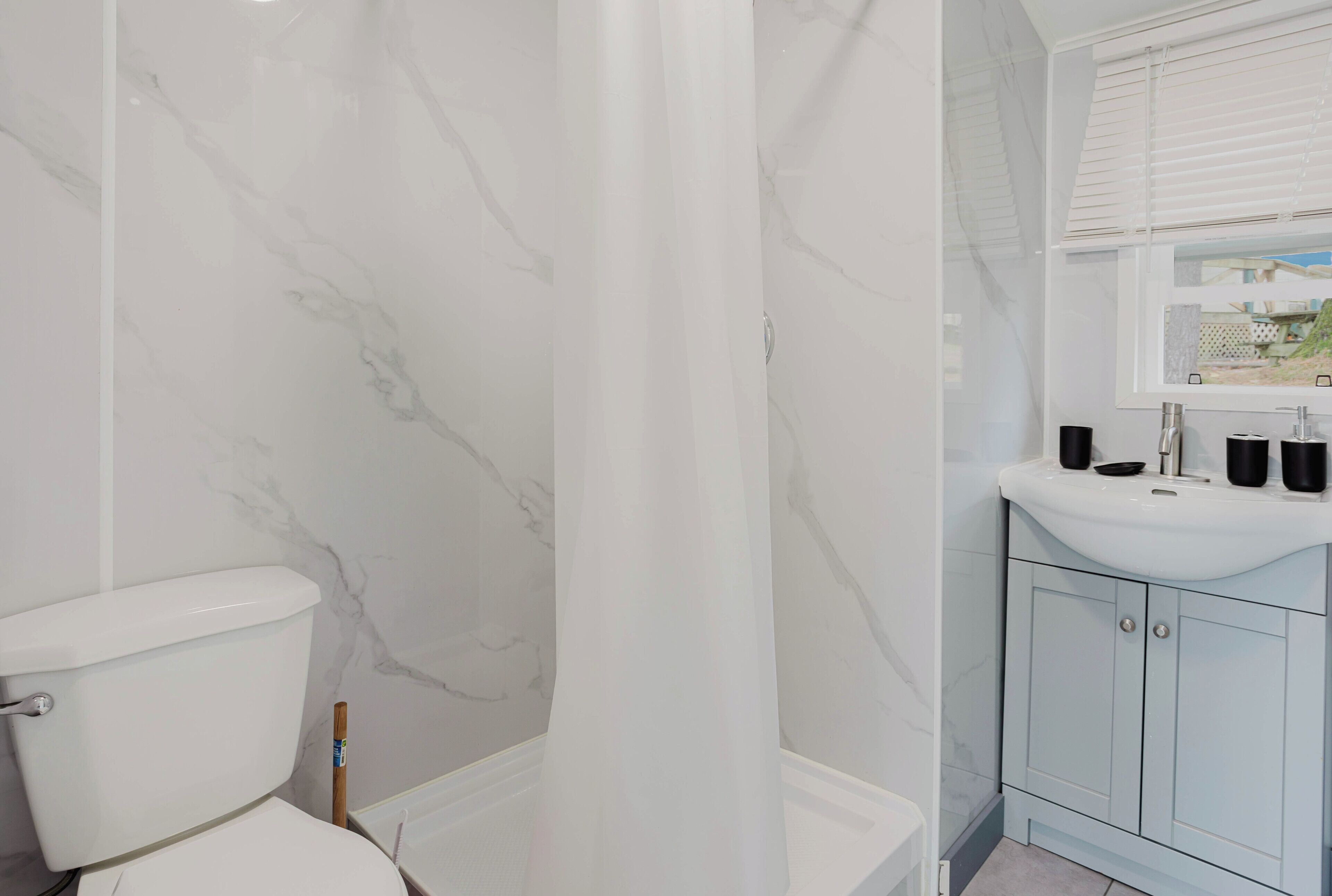 Towels, toilet paper