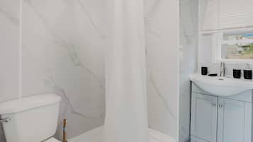 Towels, toilet paper