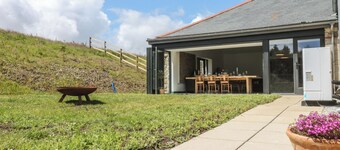 Reddaway Threshing Barn