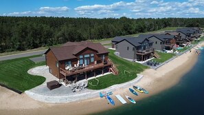 Exterior - Timber Bear Lake House (New Lisbon)