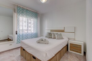 Room - Vrbo Property (Costa Adeje)