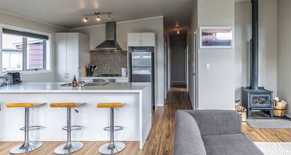 Mountainview Glimpse - Ohakune Holiday Home