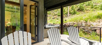 Taos Mountain Haus - Luxe Ski Retreat, Hot Tub