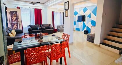 Cozy 4-bedroom bungalow in lovely Lonavala with AC