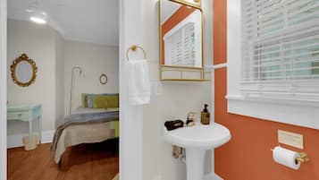 Towels, toilet paper