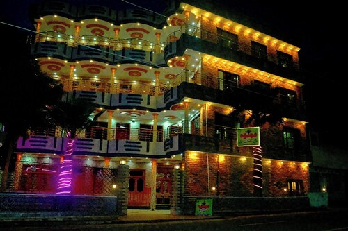 Fantastic 9-bedroom hotel in Bahrain perfect for group stays
