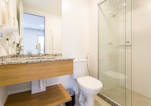 Bathroom - Mobi Pinheiros (São Paulo)
