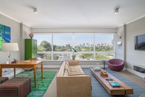 Basic Apartment | Living area - San Juliao (São Paulo)