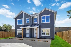 Exterior - Family-Friendly Houston Home - Near NRG, Med Center & Downtown (Houston)