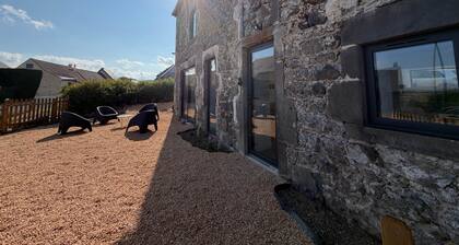 Grange au cœur du parc des Volcans d'Auvergne