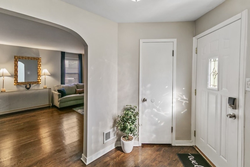 Homewood Haven 3br Near Chicago & Metra Stration - 霍姆伍德