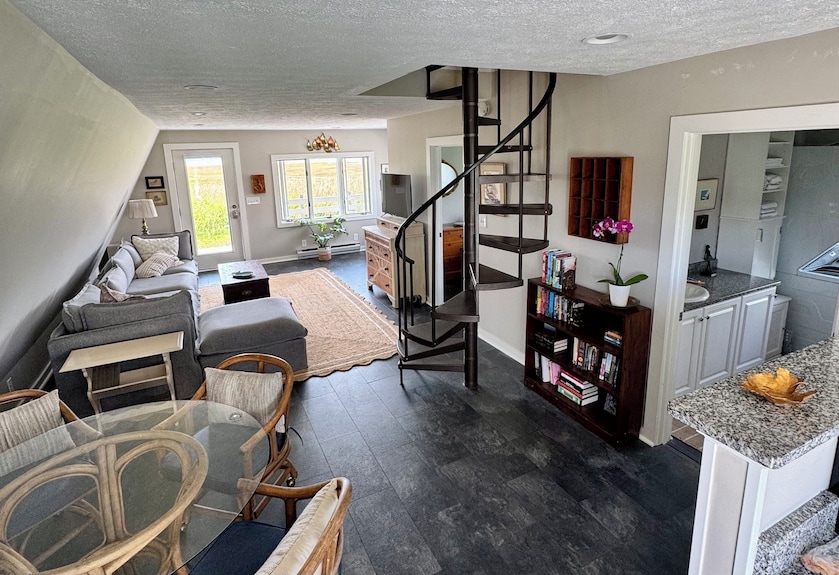 Heron's Landing, Waterfront Home On Biddeford Pool, Maine - Scarborough, ME